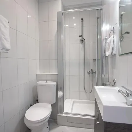 Galini And Penthouse * 메손기